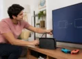 How to Connect Switch 2 to TV